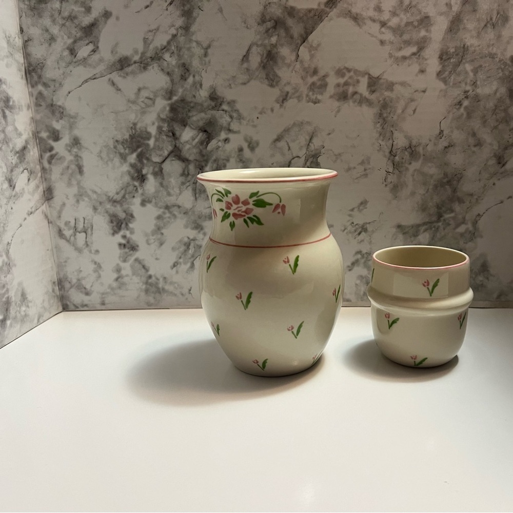 Vintage Teleflora Carafe - Picture 3 of 8